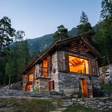 Resalbert Chalet Chiavenna Exterior photo