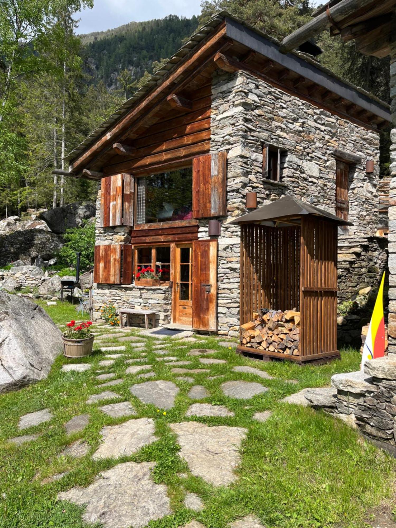 Holiday home Resalbert Chiavenna